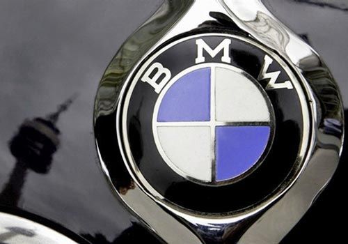 BMW, Mercedes-Benz set to unveil luxury hatchbacks at Auto Expo